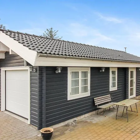 Mathy - 900m From The Sea In Nw Jutland By Interhome