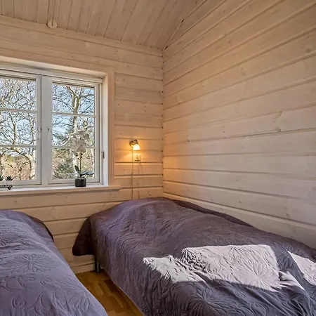 Mathy - 900m From The Sea By Interhome